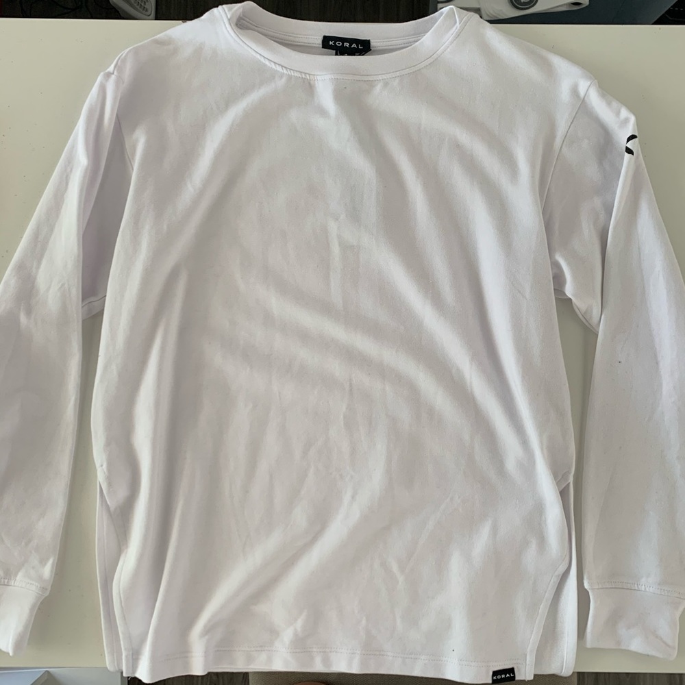 Koral Watch Top